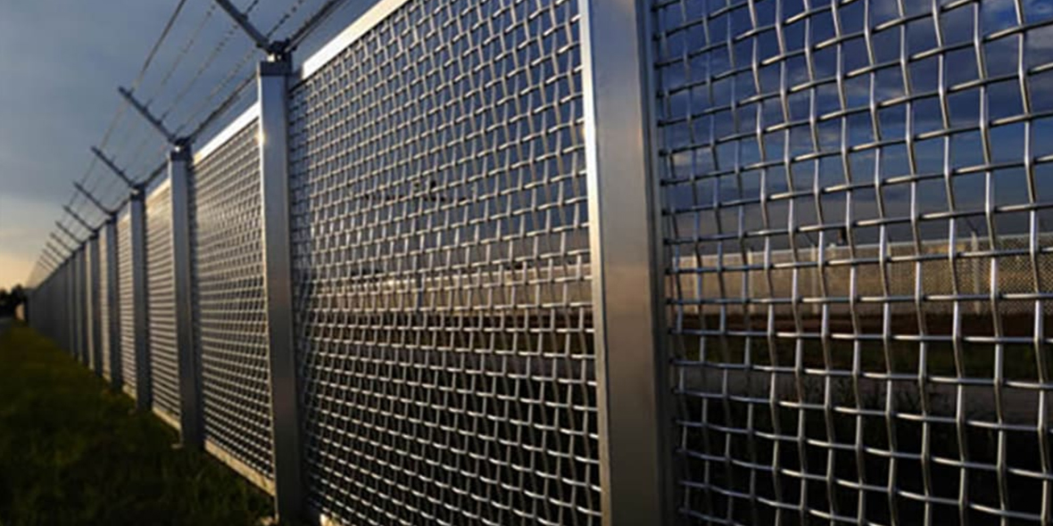 Security Fence Solutions for Industrial & High-Security Projects