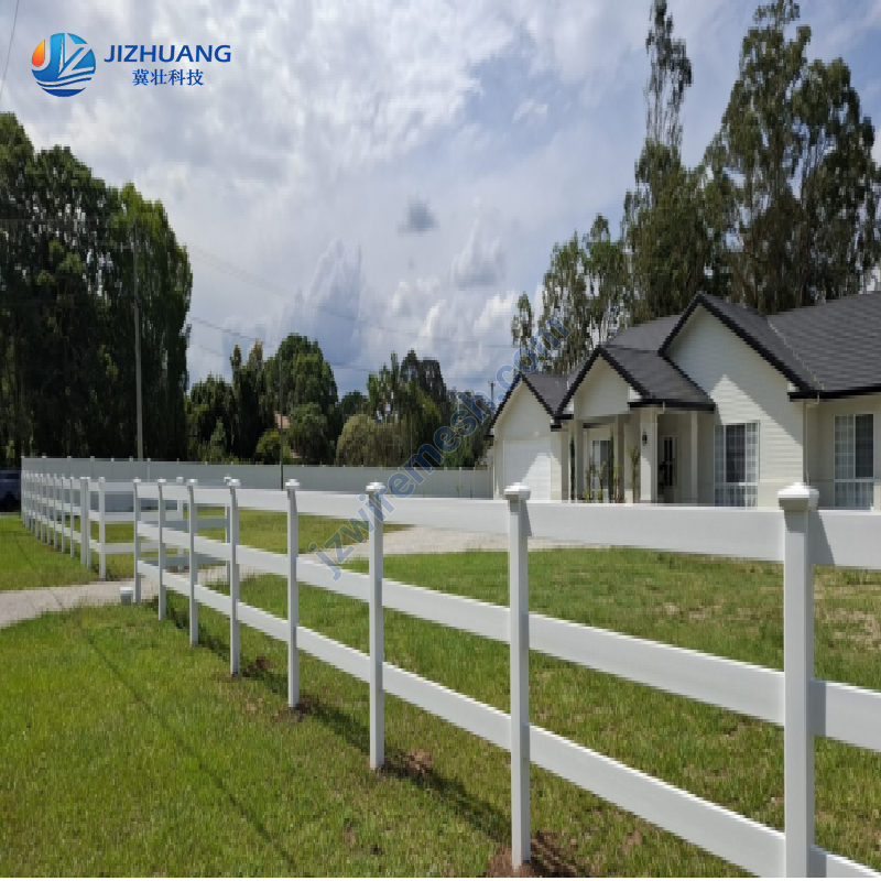 Vinyl Horse Fence Manufacturer