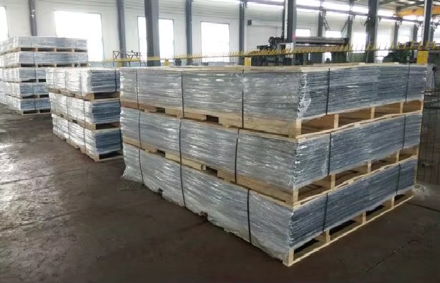 prison fence packing