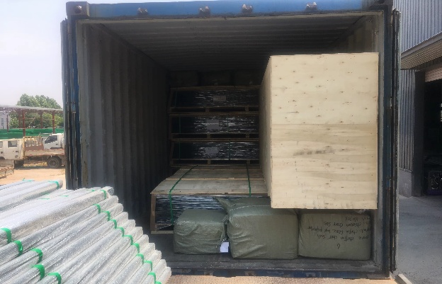 prison fence packing
