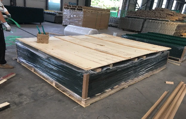prison fence packing