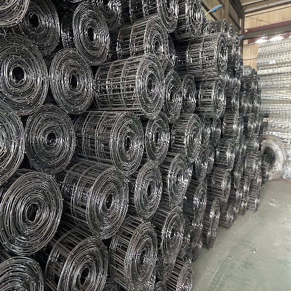Reinforcing Mesh Rolls for Concrete Packing