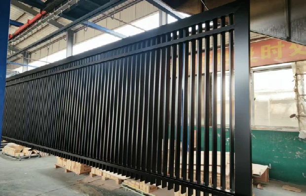  Aluminum Fence